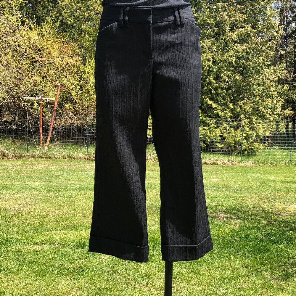 Black Textured Cropped Pants